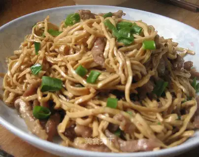 Dry stir-fried five-spice double shredded silk