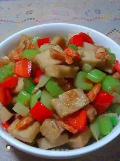 Fried fish cake with dried celery and shrimp