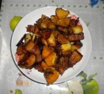 Stewed pork and potatoes