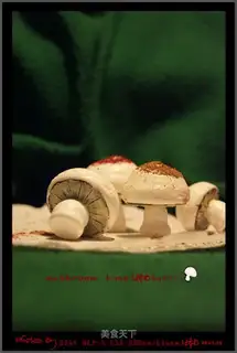 Colorful meringue cream small mushroom