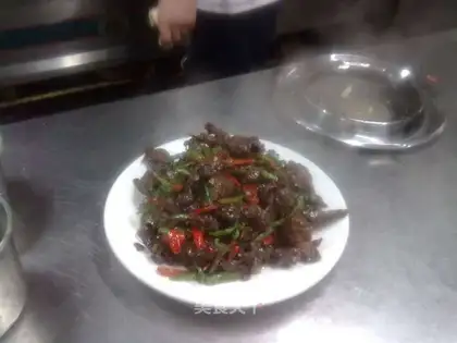 Blood-pickled duck