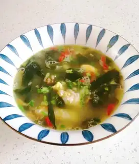 The dress and the egg soup