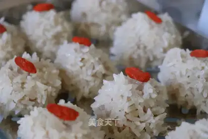 Pearl rice balls