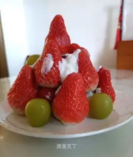 The yogurt strawberry tower