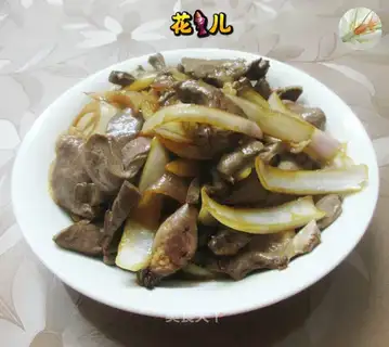 Onion fried pig's heart