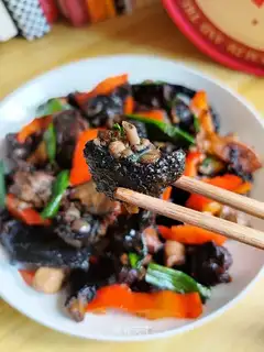 Ginger-bone chicken