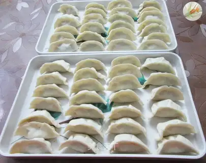Tofu tofu celery dumplings
