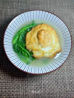 Eggs soup