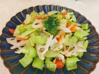 Cracker carrots