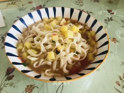 Potato beef noodles