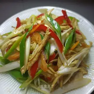 Fresh onion pepper with chicken