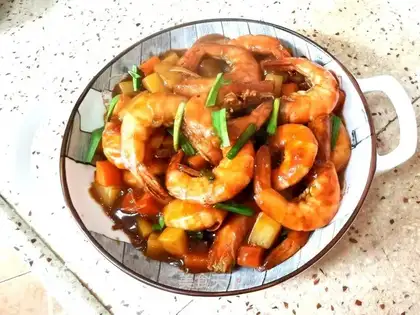 Curry shrimp