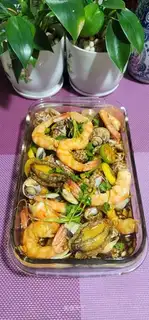 Squeeze seafood