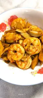 Pistol-cracked shrimp