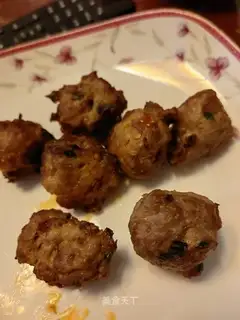 Powder meatballs