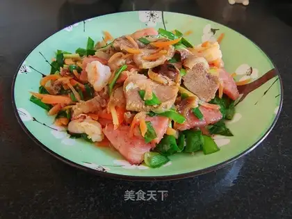 Beef sausages, shrimp sprouts
