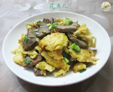 Beef fried eggs