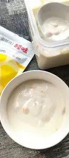 Homemade mango yogurt
