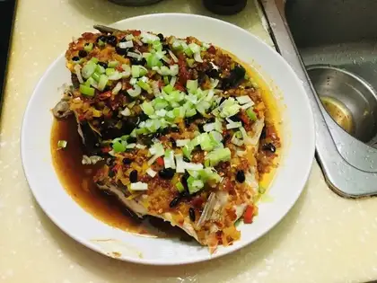 Scorched pepperfish head