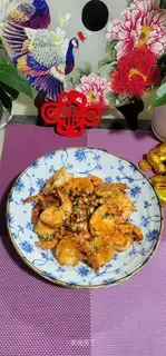 Dry garlic shrimp