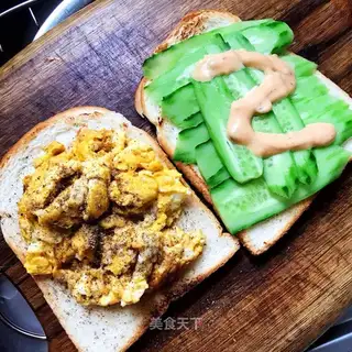 Egg cucumber sandwich