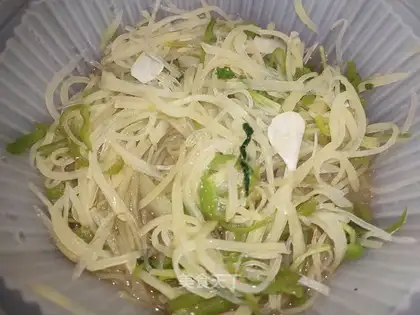 Clear the potatoes