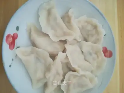 Big cabbage chickens and dumplings