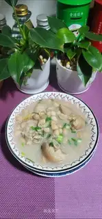 Peanut Lotus pig hoof soup