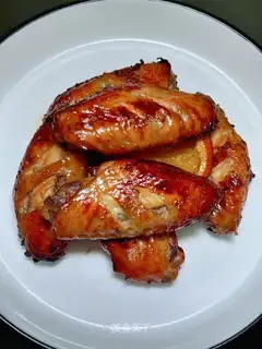 Honey, orange chicken wings