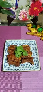 Red burn ribs