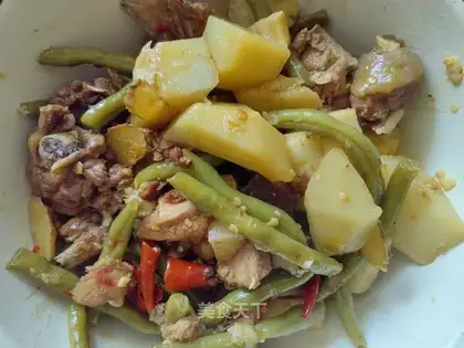 Vegetable roasted rooster