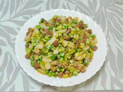 Scrambled green beans