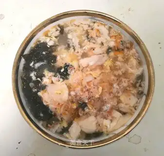 Shrimp eggs, purple soup