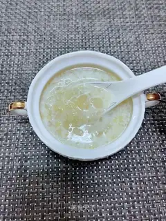 Silver-ear green bean milk