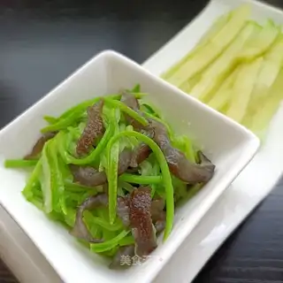 The cucumber