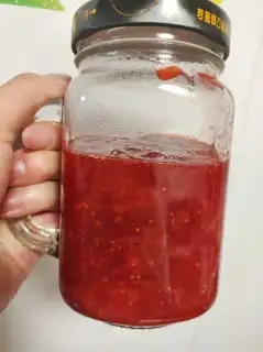 Homemade strawberry sauce