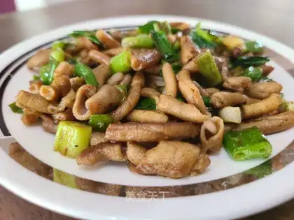 Onion duck intestines