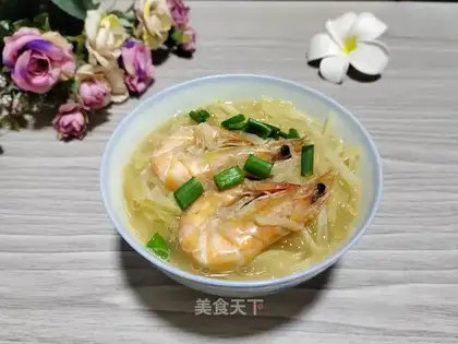 Shrimp radish soup