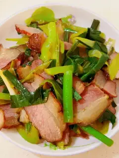 Garlic meat