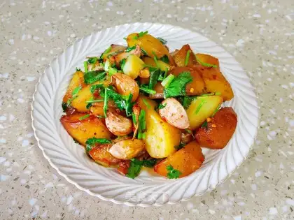 Garlic potatoes