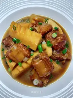 Spring pelvis