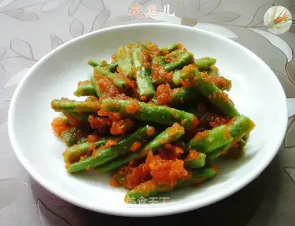 Salted eggs and soybeans
