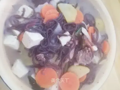 Wild mushroom chicken vegetable soup