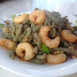 Shrimp makes trees