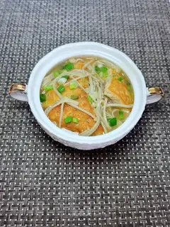 Golden mushrooms and tofu