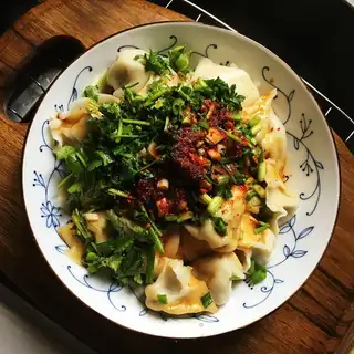 Dry lamb dumplings