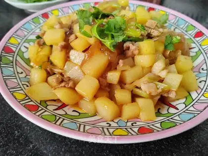 Puffy potatoes