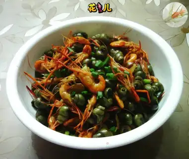 Shrimp snails