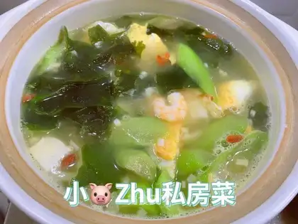 Shrimp dress and silk soup