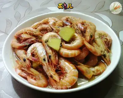 Saltwater live shrimp
